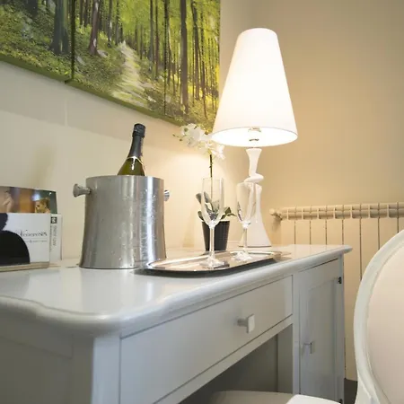 Halex Room&food Guest house Nettuno